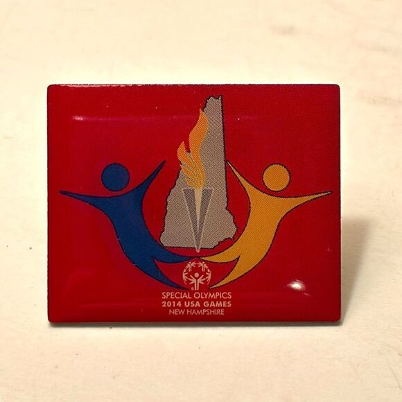 New Hampshire 2014 Special Olympics Red Rectangular Lapel Pin - Picture 1 of 3